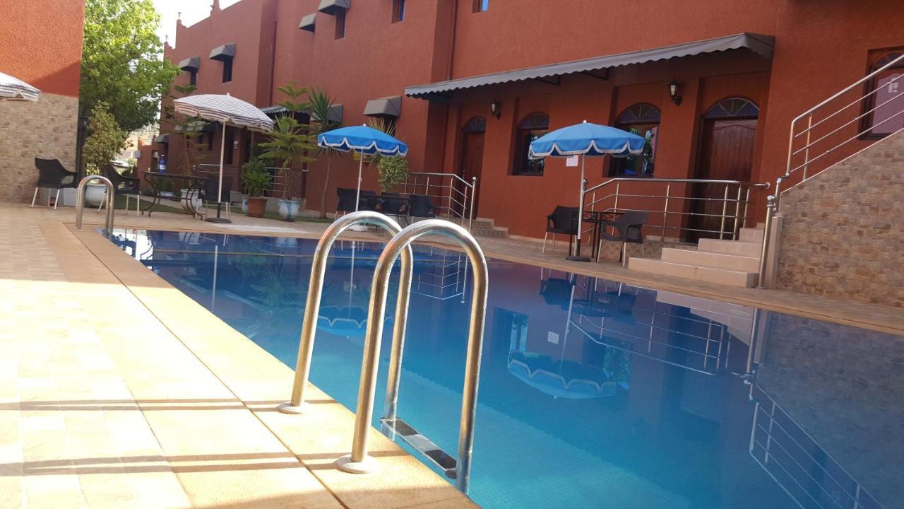 Hotel Ajil Cascades D'อูซูด ภายนอก รูปภาพ