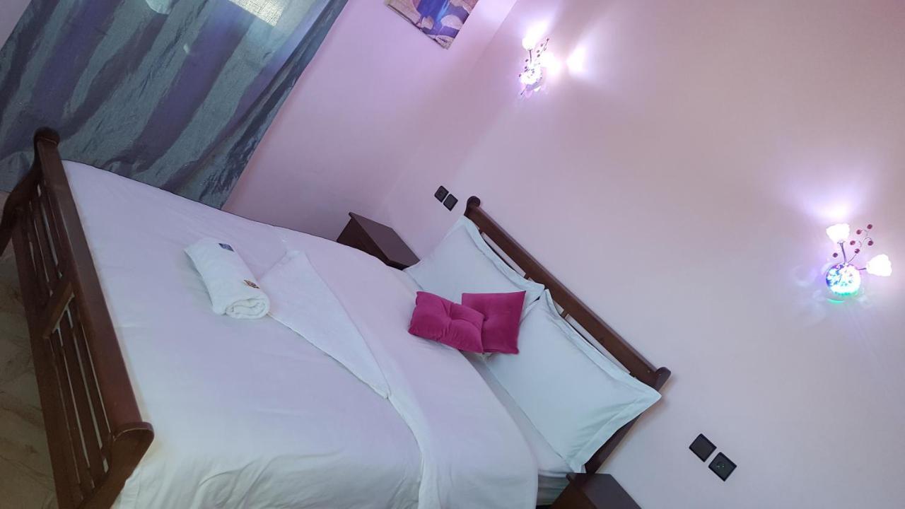 Hotel Ajil Cascades D'อูซูด ภายนอก รูปภาพ